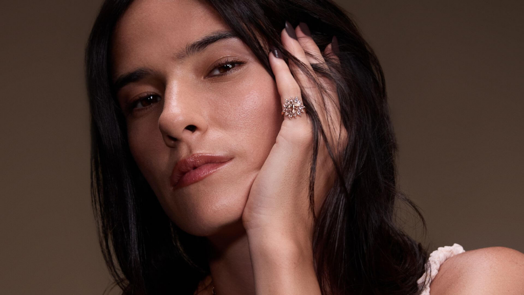 Coleção Sagrado de Carla Amorim, joias em ouro 18K