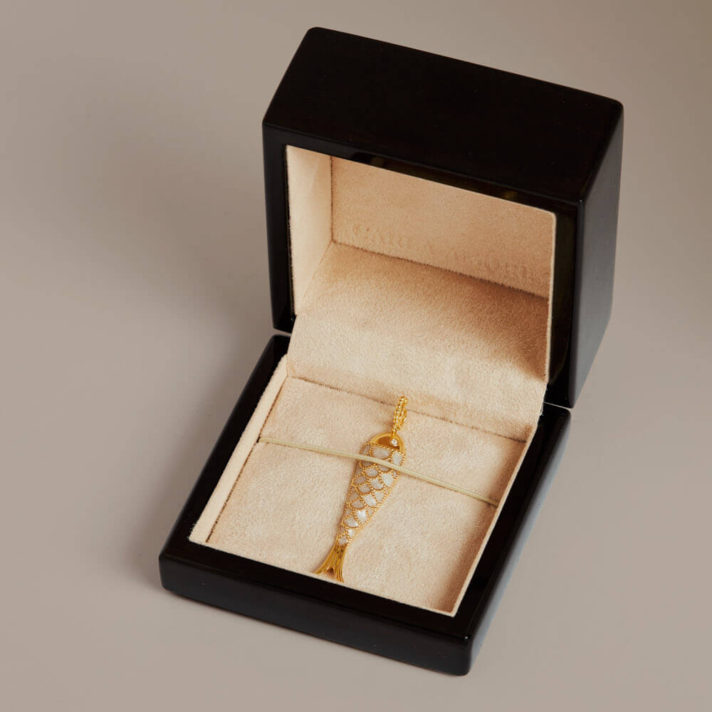 Pingente Peixe esmalte madreperola - Imagem 2